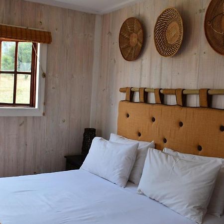 Intaba Thulile Hotel Maanhaarrand Eksteriør billede