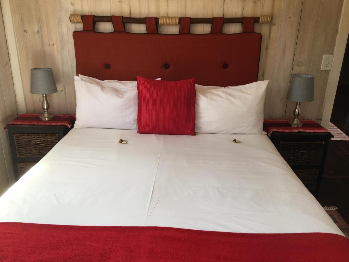 Intaba Thulile Hotel Maanhaarrand Eksteriør billede